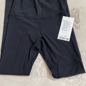 Lululemon Wunder Train HR tight 28”, NWT